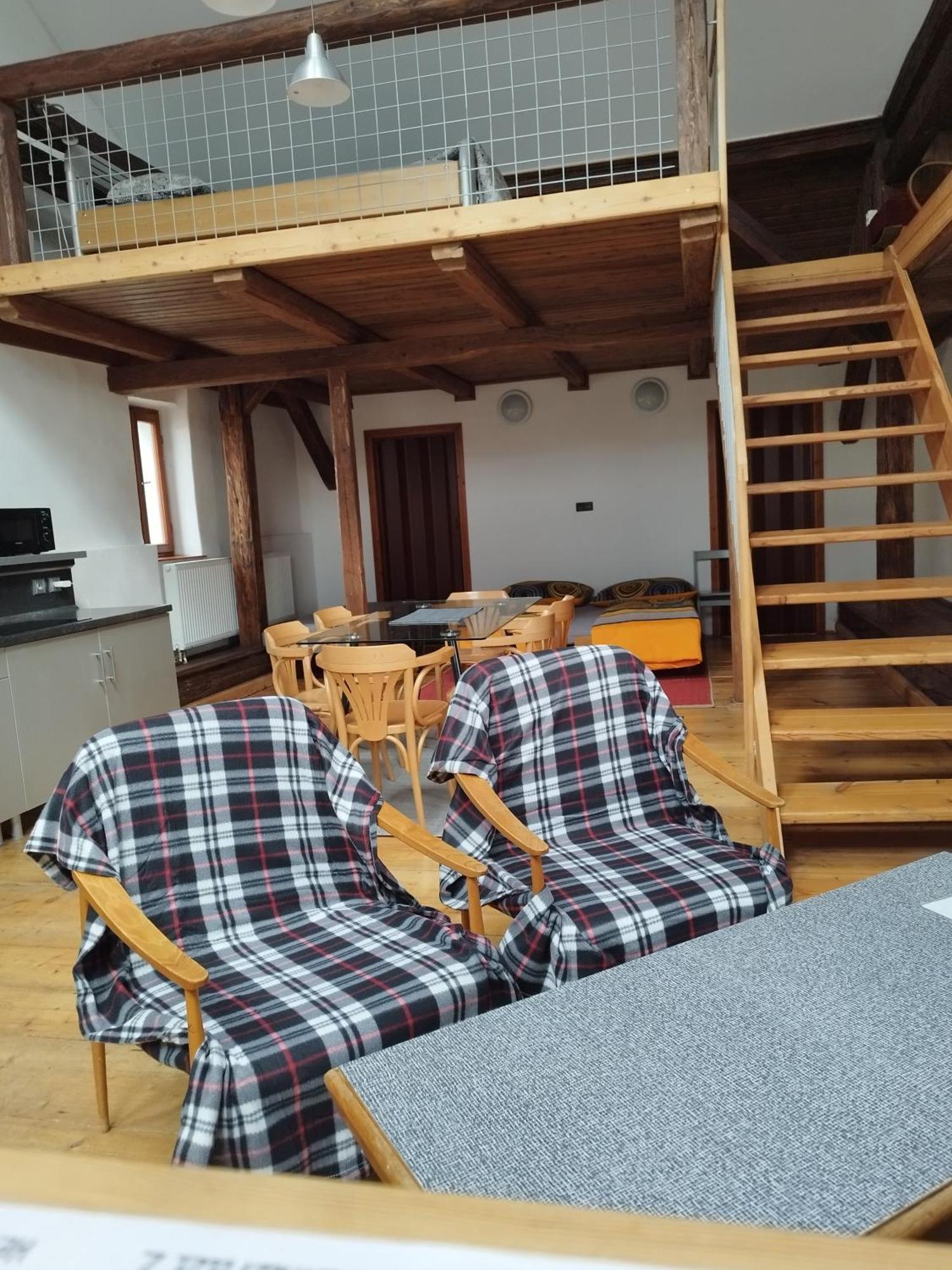 Apartman Horni Hermanuv Mestec U Chrudimi Eksteriør bilde